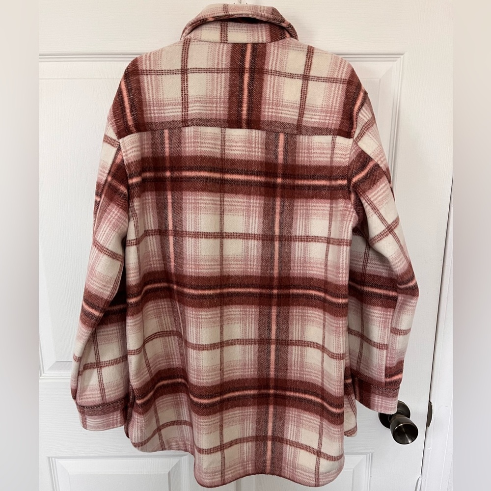 Old Navy Shacket - image 2